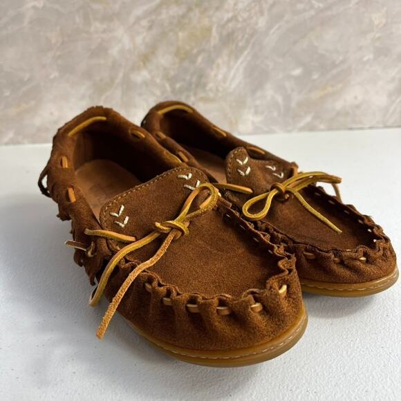 Minnetonka Moccasins Women's Size 8 Suede Leather Slip On - Picture 1 of 7